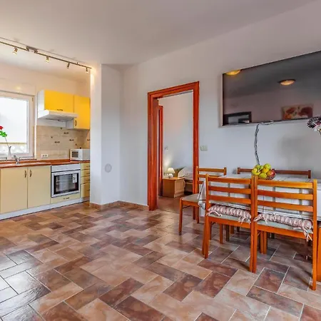 Apartment Cozy In With Wifi